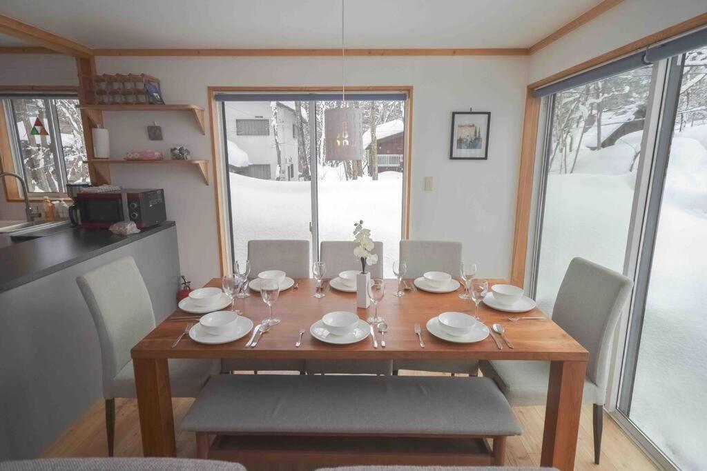 Chalet Colonsay- Amazing Views 3bdr 2bth